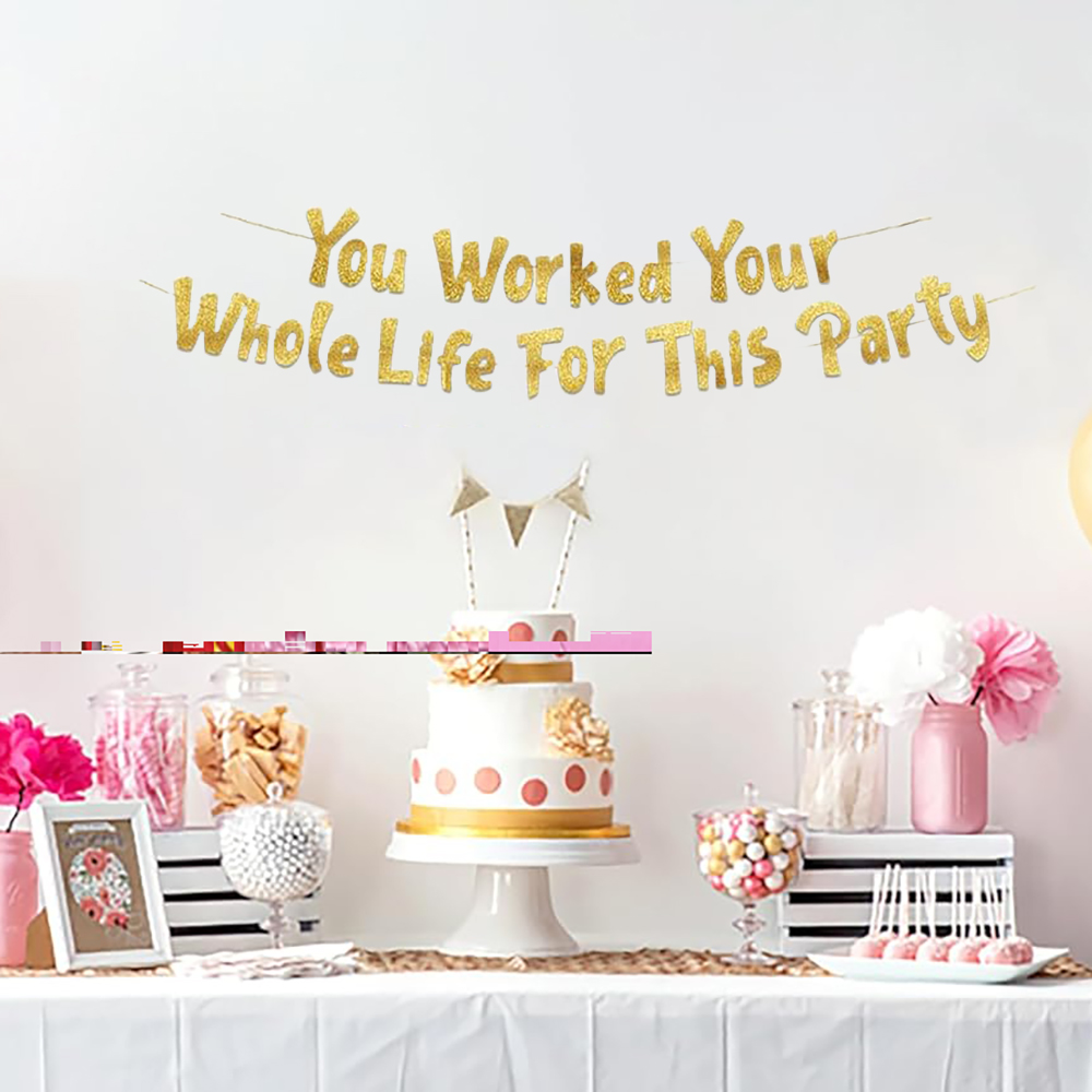 Party Banner Gold - 退職パーティーの装飾品「あなたは一生かけて仕事に取り組んだのです」「ゴールドグリッターバナー」 - 退職用の面白い装飾品